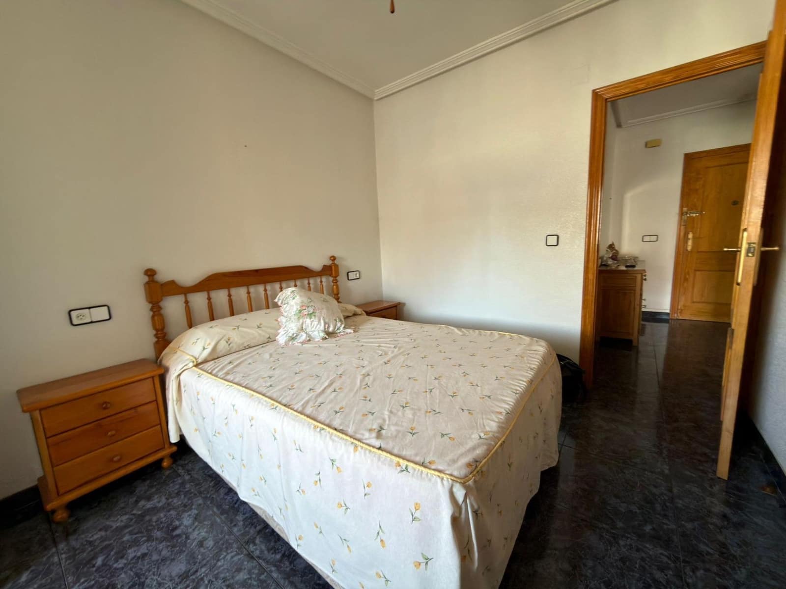 2 sypialnia Apartament na sprzedaż w Torrevieja - 134 900 € (Ref: 9462081)