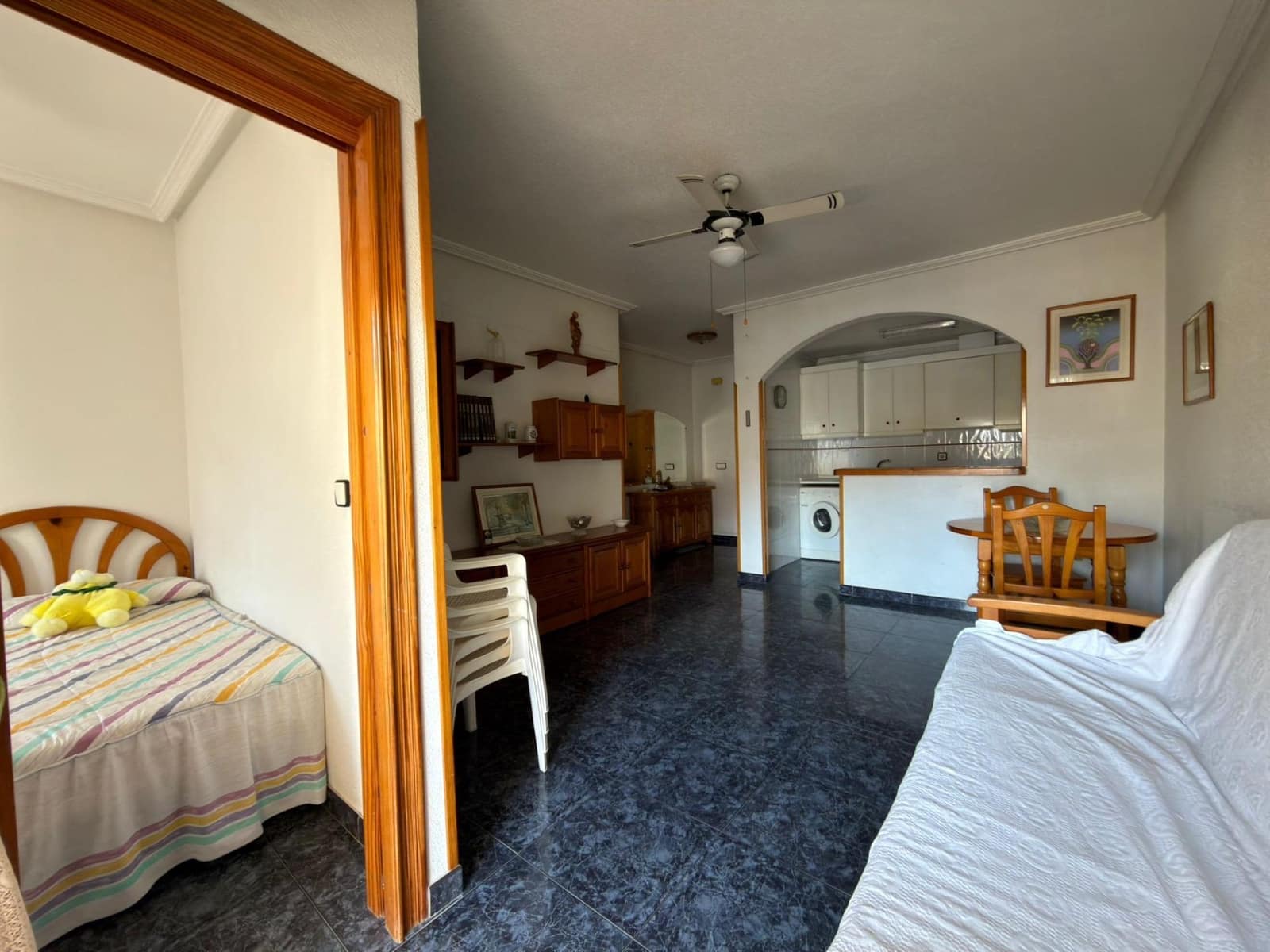 2 sypialnia Apartament na sprzedaż w Torrevieja - 134 900 € (Ref: 9462081)