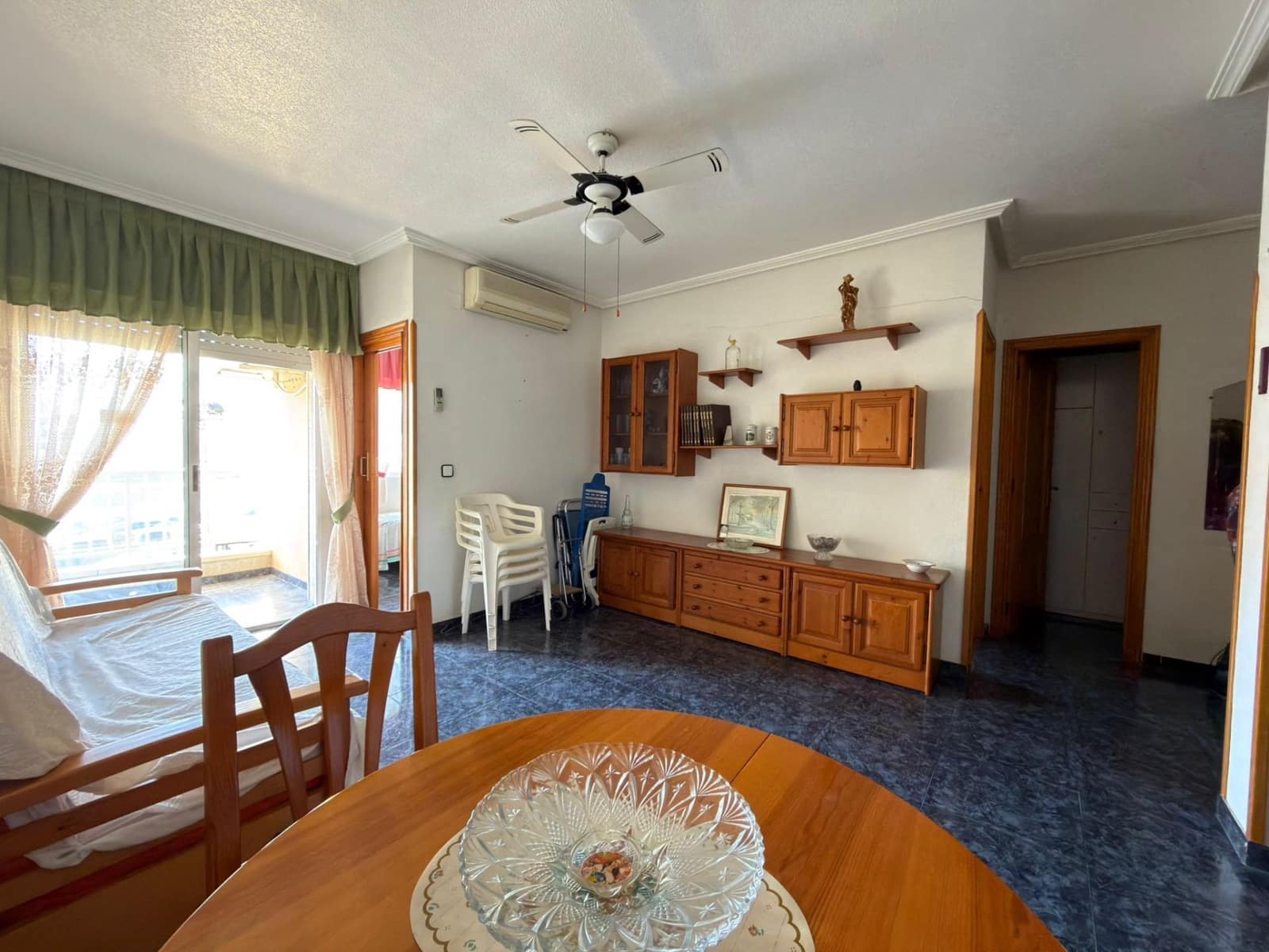 2 sypialnia Apartament na sprzedaż w Torrevieja - 134 900 € (Ref: 9462081)