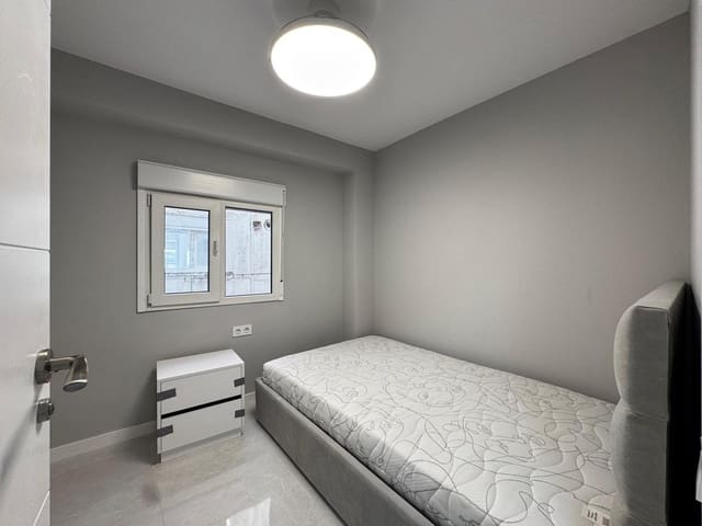 3 sypialnia Apartament na sprzedaż w Torrevieja - 189 900 € (Ref: 9465756)