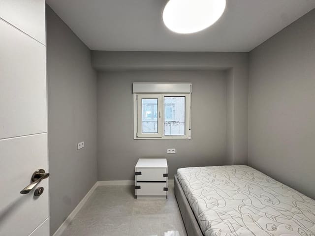 3 sypialnia Apartament na sprzedaż w Torrevieja - 189 900 € (Ref: 9465756)