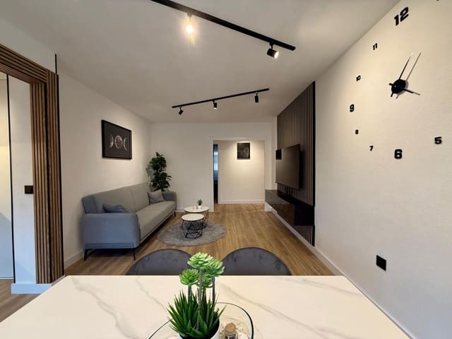 2 sypialnia Apartament na sprzedaż w Playa del Cura, Torrevieja - 229 900 € (Ref: 9465759)