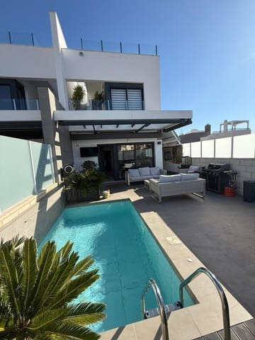 Chalet de 3 habitaciones en Orihuela Costa, Orihuela en venta - 369.000 € (Ref: 9468486)