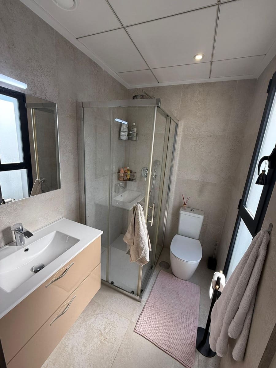 Chalet de 3 habitaciones en Orihuela Costa en venta - 369.000 € (Ref: 9468486)