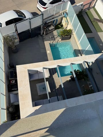 Chalet de 3 habitaciones en Orihuela Costa, Orihuela en venta - 369.000 € (Ref: 9468486)