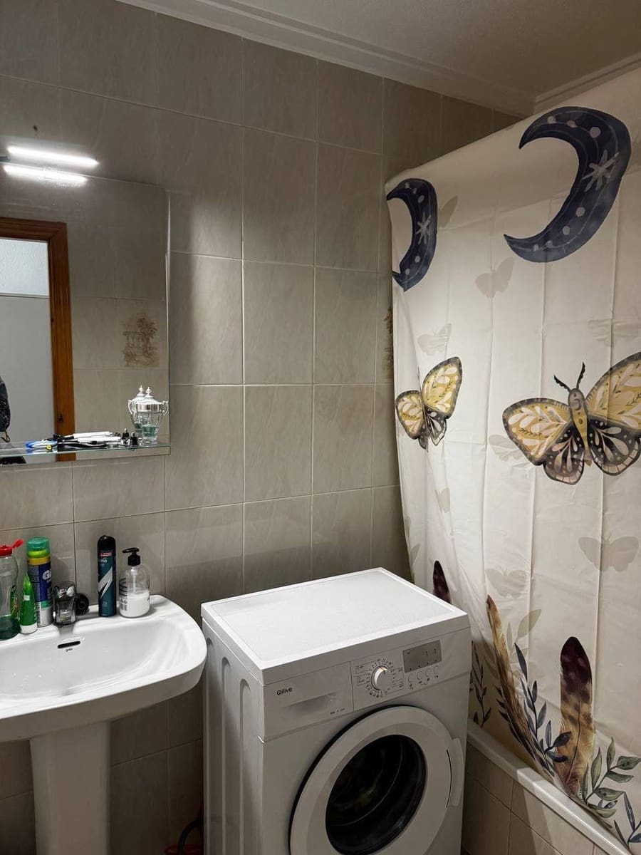 Monolocale in vendita in Torrevieja con piscina - 95.000 € (Rif: 9468487)