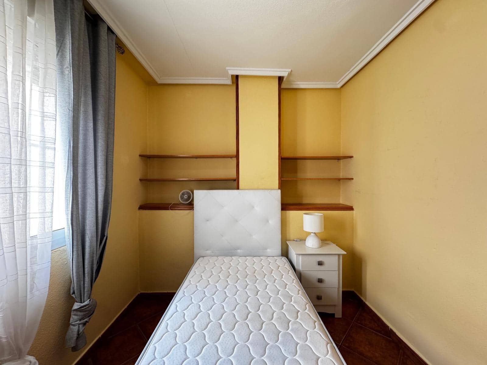 2 chambre Penthouse à vendre à Torrevieja - 125 000 € (Ref: 9468488)