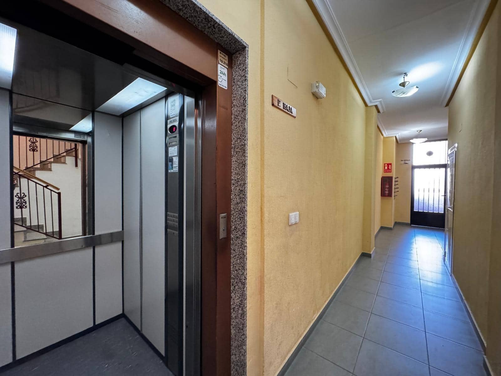 2 chambre Penthouse à vendre à Torrevieja - 125 000 € (Ref: 9468488)