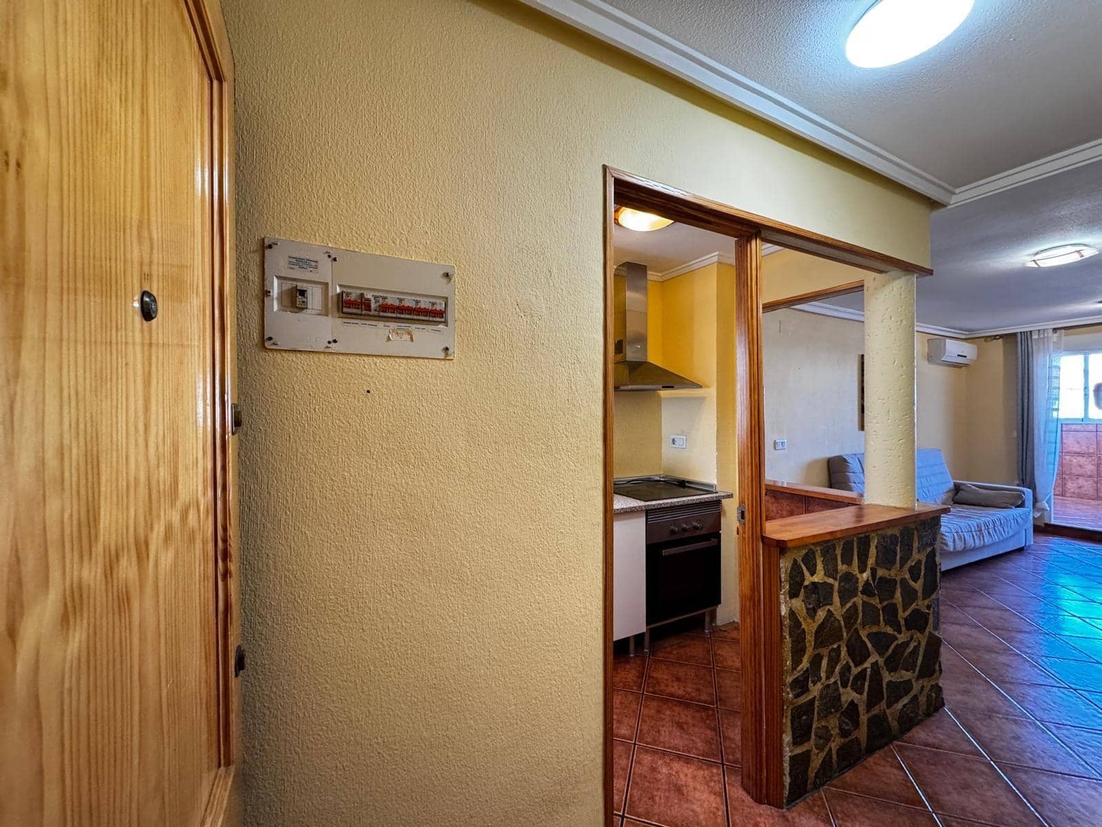 2 chambre Penthouse à vendre à Torrevieja - 125 000 € (Ref: 9468488)