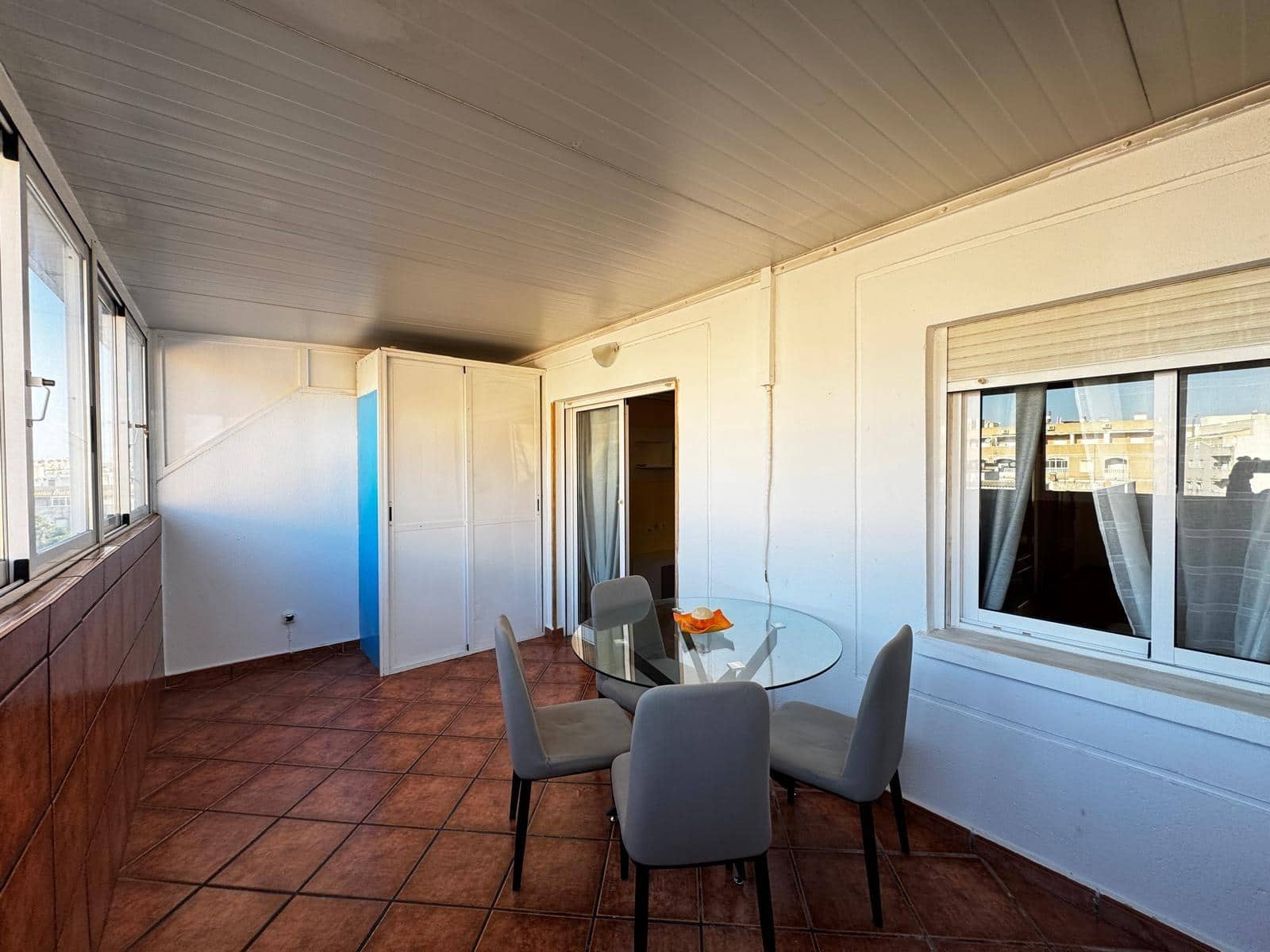 2 chambre Penthouse à vendre à Torrevieja - 125 000 € (Ref: 9468488)