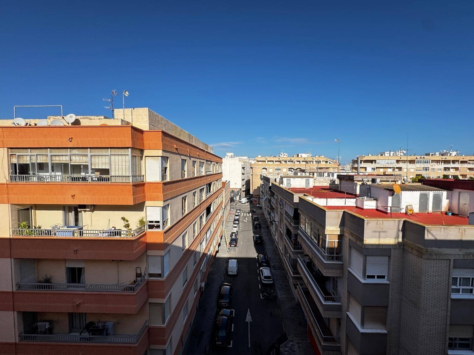 2 chambre Penthouse à vendre à Torrevieja - 125 000 € (Ref: 9468488)