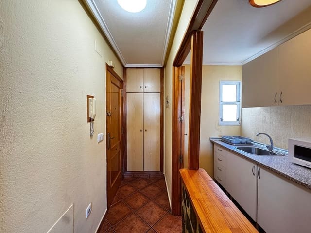 2 chambre Penthouse à vendre à Centro, Torrevieja - 125 000 € (Ref: 9468488)