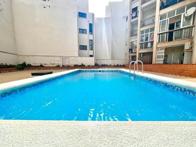 1 makuuhuone Huoneisto myytävänä paikassa Playa del Cura, Torrevieja mukana uima-altaan - 99 900 € (Ref: 9468489)