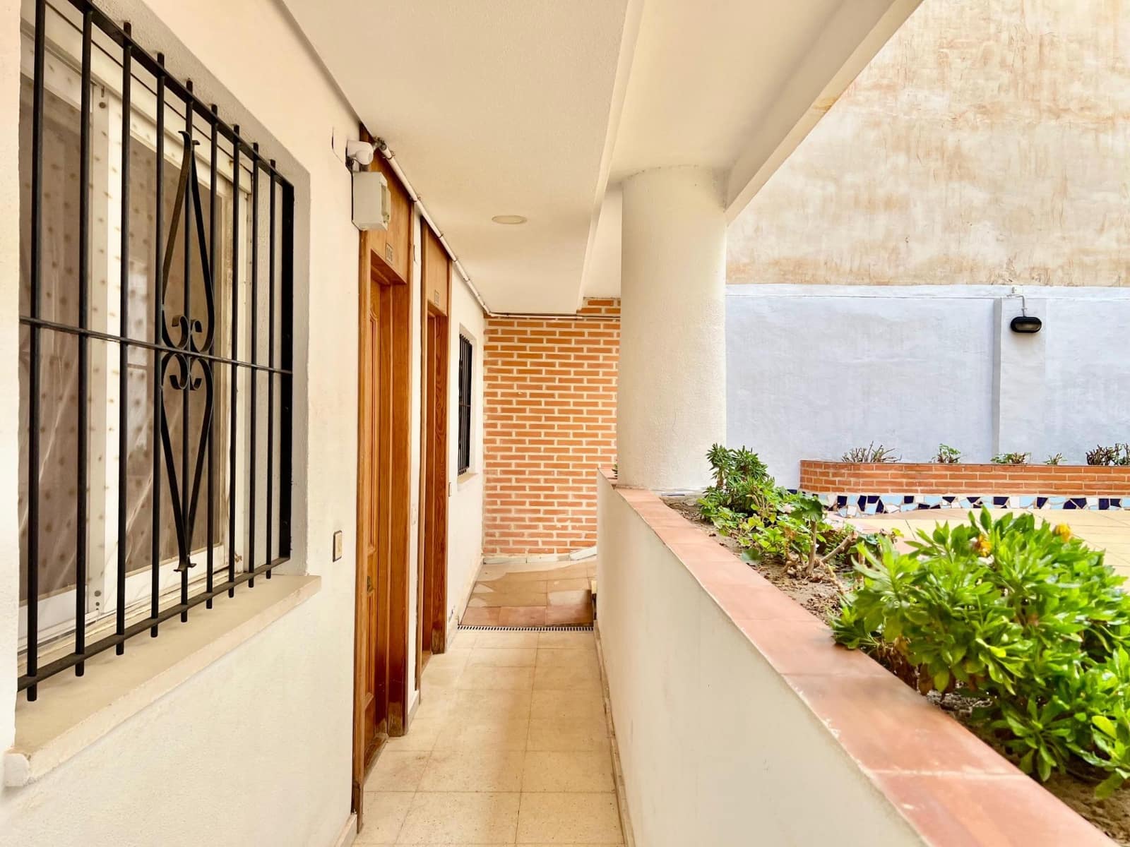 1 makuuhuone Huoneisto myytävänä paikassa Torrevieja mukana uima-altaan - 99 900 € (Ref: 9468489)