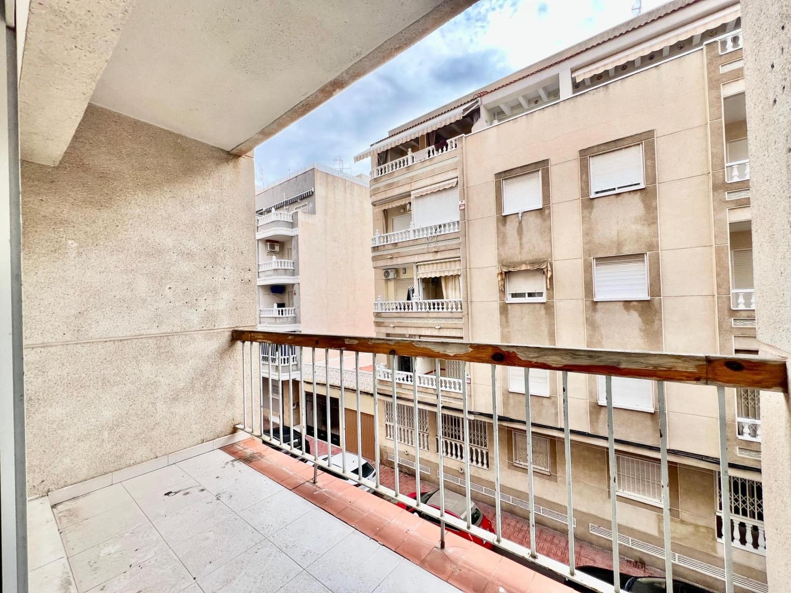 1 makuuhuone Huoneisto myytävänä paikassa Torrevieja mukana uima-altaan - 99 900 € (Ref: 9468489)