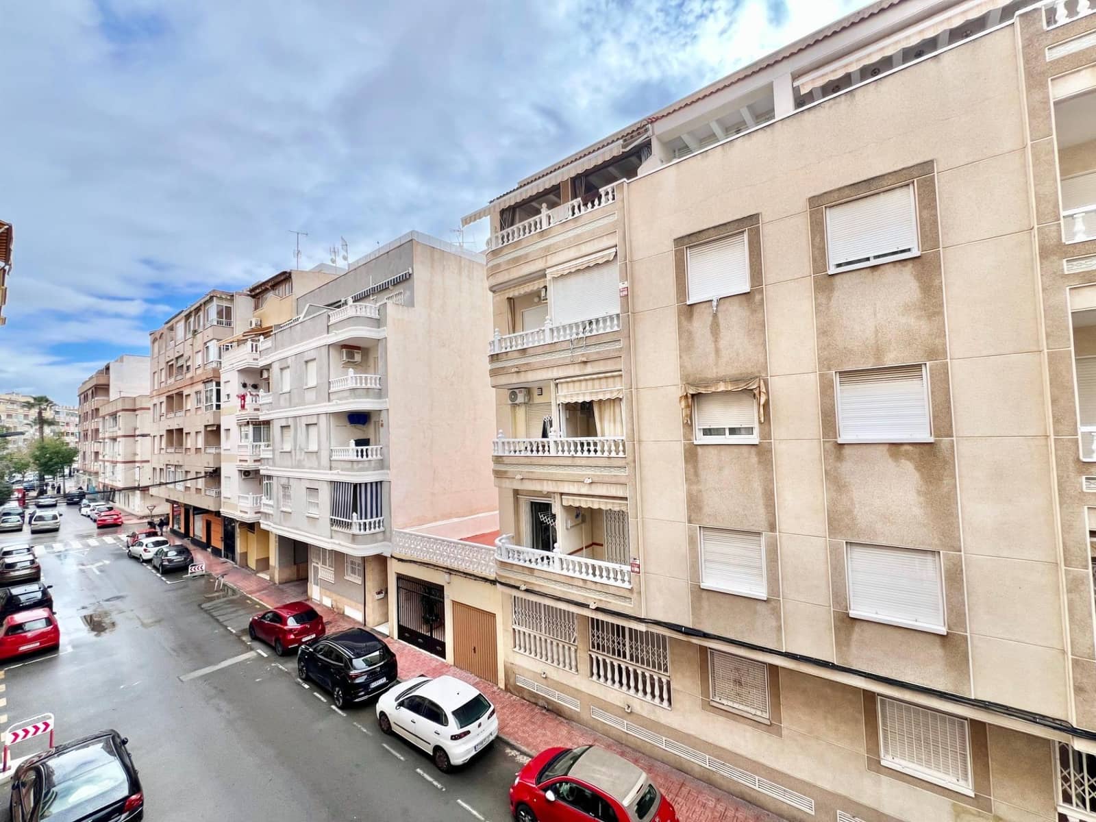 1 makuuhuone Huoneisto myytävänä paikassa Torrevieja mukana uima-altaan - 99 900 € (Ref: 9468489)