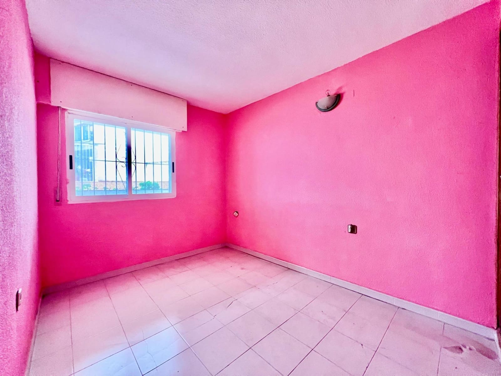 1 makuuhuone Huoneisto myytävänä paikassa Torrevieja mukana uima-altaan - 99 900 € (Ref: 9468489)