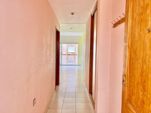 1 makuuhuone Huoneisto myytävänä paikassa Playa del Cura, Torrevieja mukana uima-altaan - 99 900 € (Ref: 9468489)