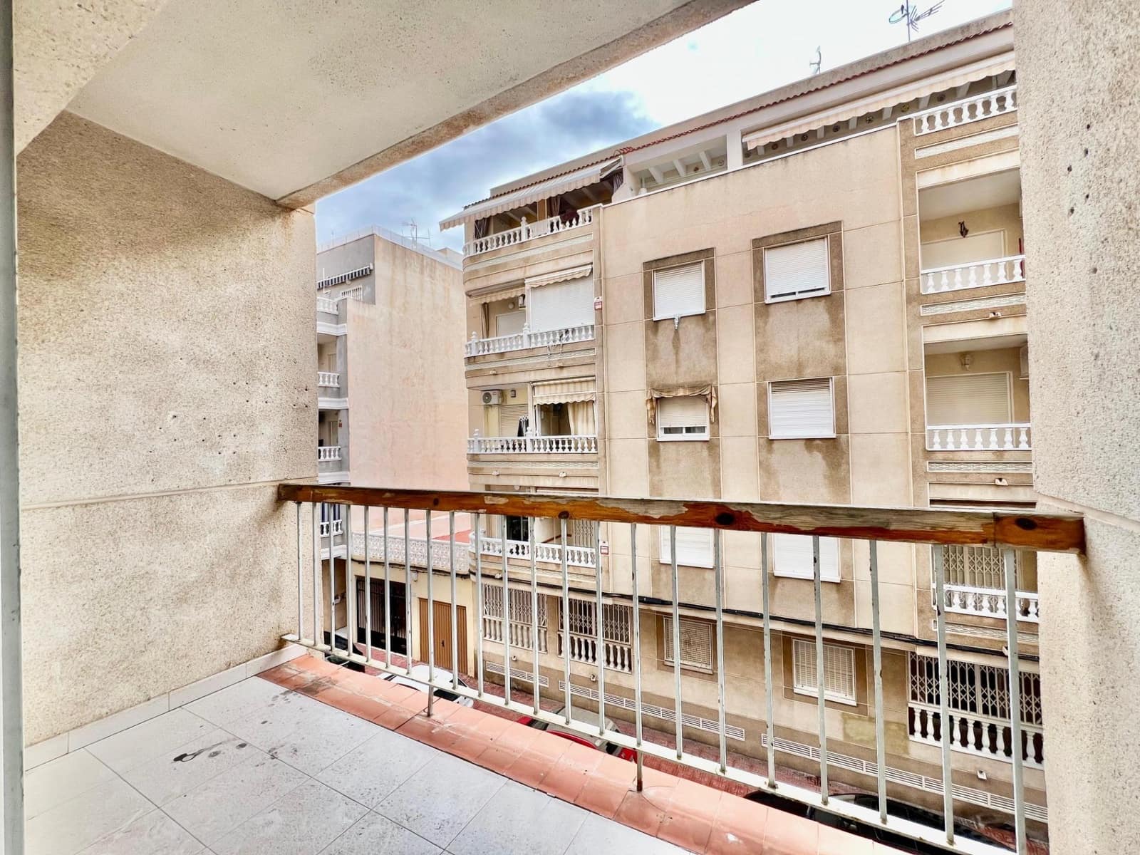 1 makuuhuone Huoneisto myytävänä paikassa Torrevieja mukana uima-altaan - 99 900 € (Ref: 9468489)