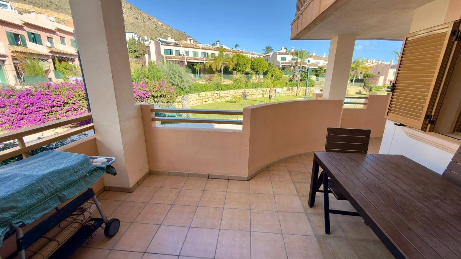 Apartamento de 2 habitaciones en Finestrat en venta con piscina - 260.000 € (Ref: 9470695)