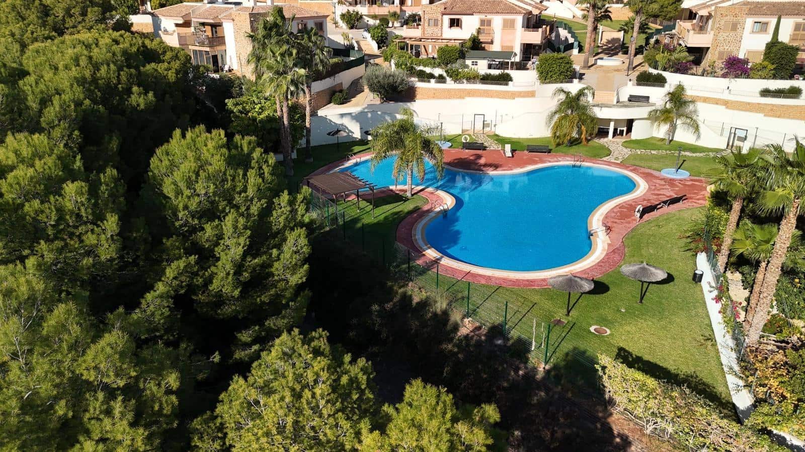 Apartamento de 2 habitaciones en Finestrat en venta con piscina - 260.000 € (Ref: 9470695)