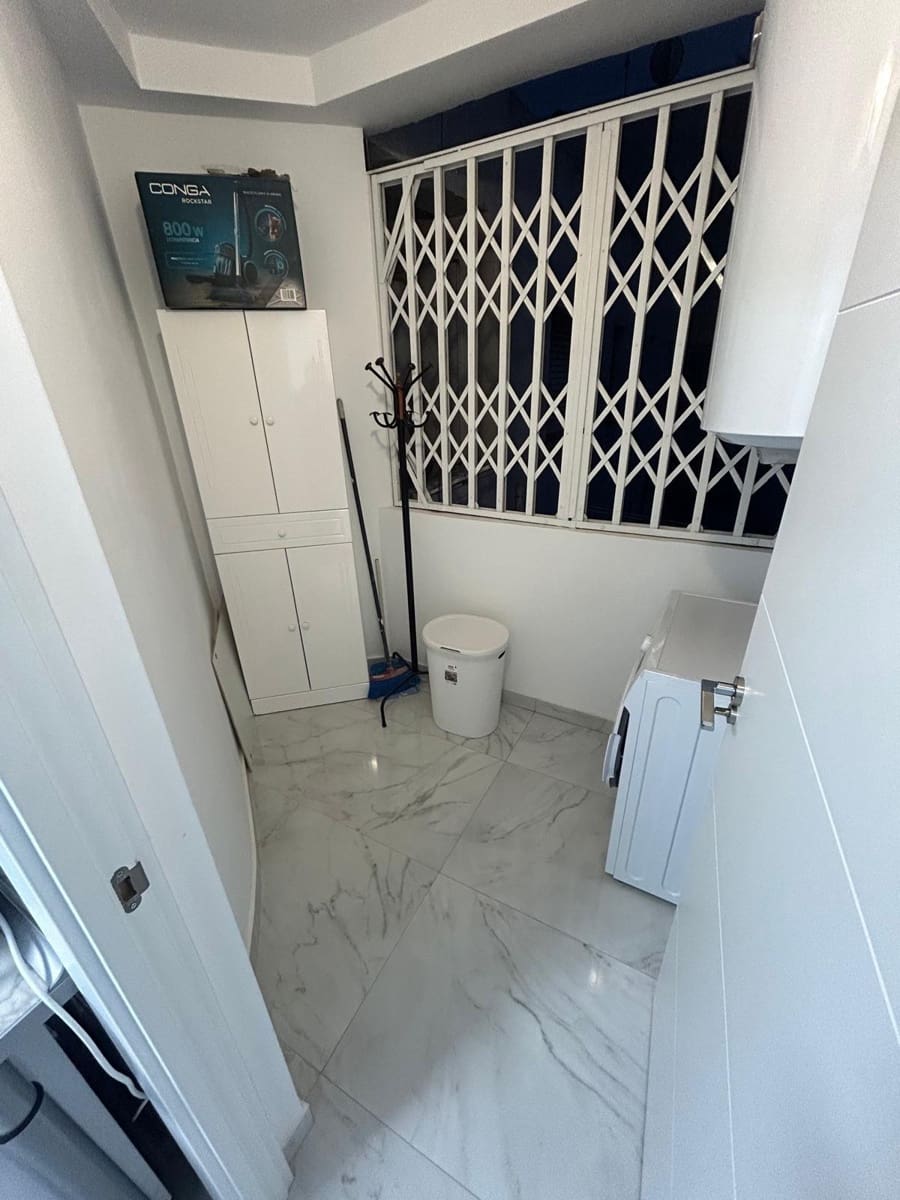 3 soveværelse Lejlighed til salg i Torrevieja - € 253.000 (Ref: 9470696)