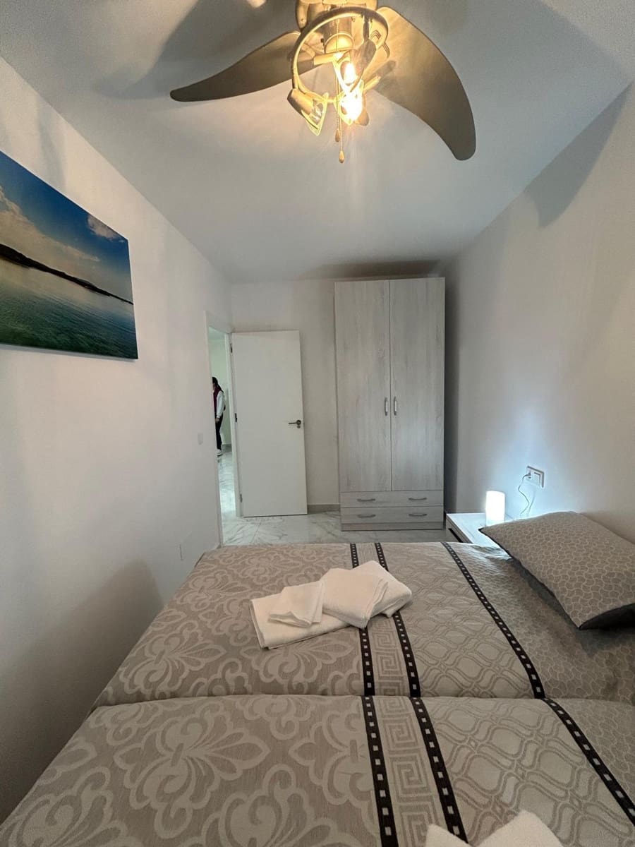 3 soveværelse Lejlighed til salg i Torrevieja - € 253.000 (Ref: 9470696)