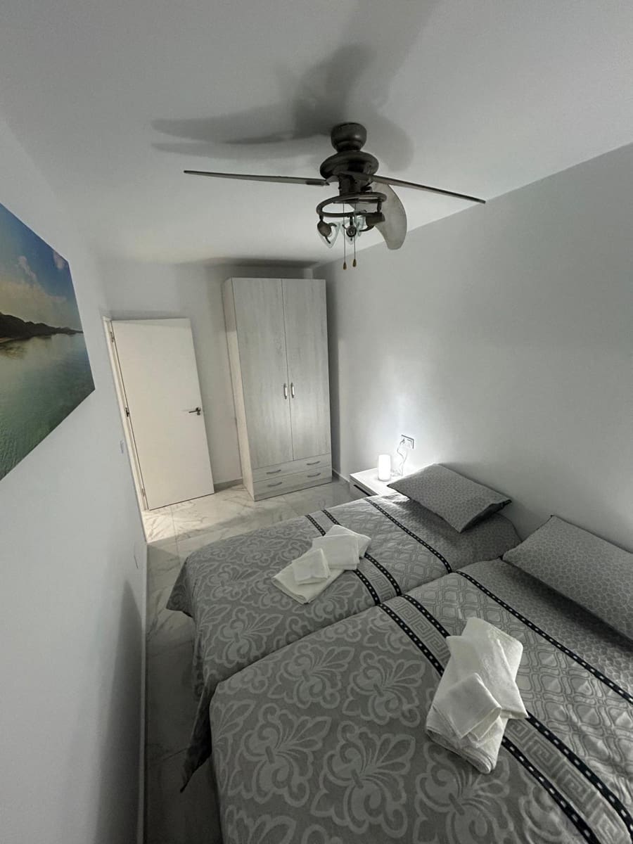 3 soveværelse Lejlighed til salg i Torrevieja - € 253.000 (Ref: 9470696)