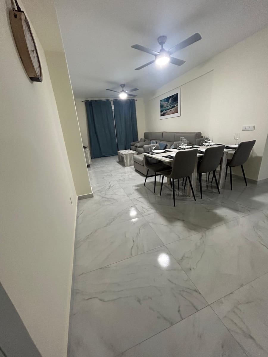 3 soveværelse Lejlighed til salg i Torrevieja - € 253.000 (Ref: 9470696)