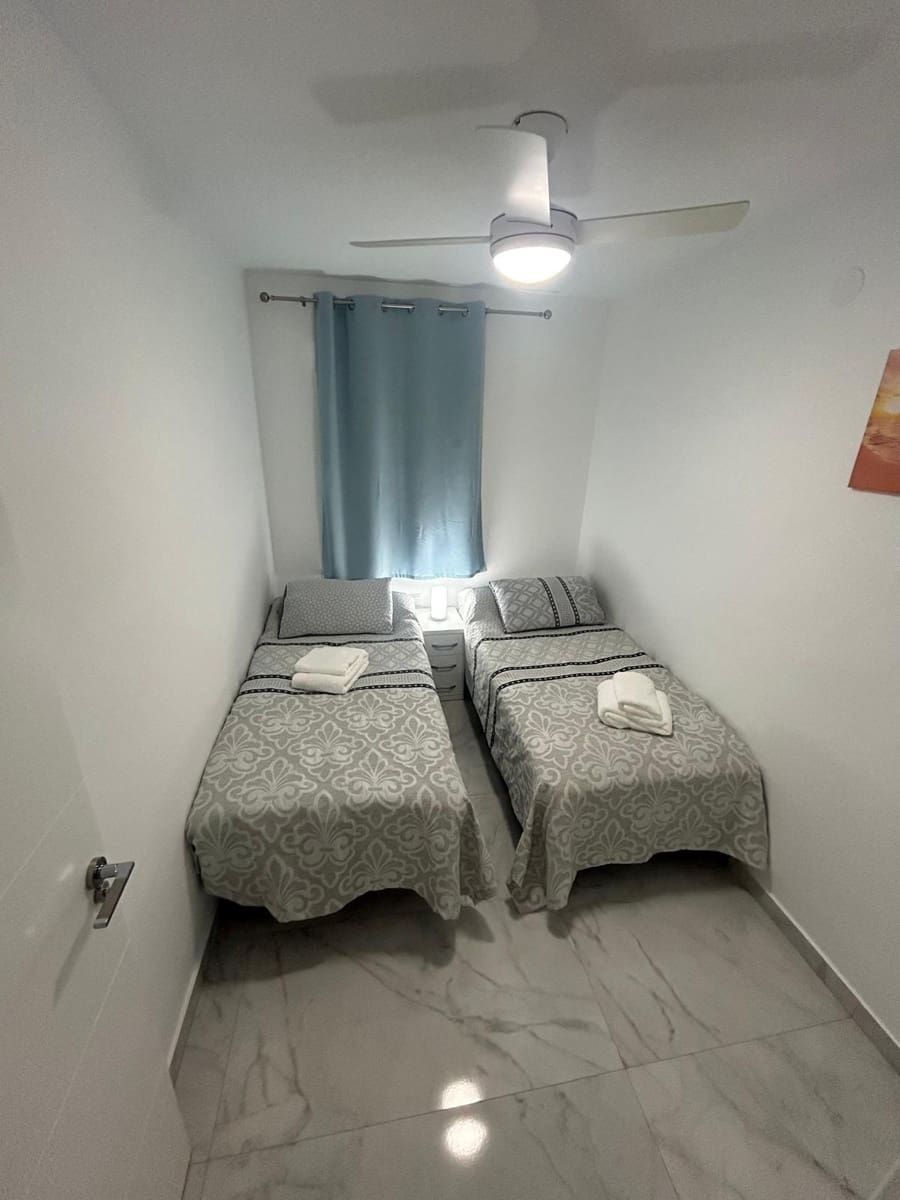 3 soveværelse Lejlighed til salg i Torrevieja - € 253.000 (Ref: 9470696)