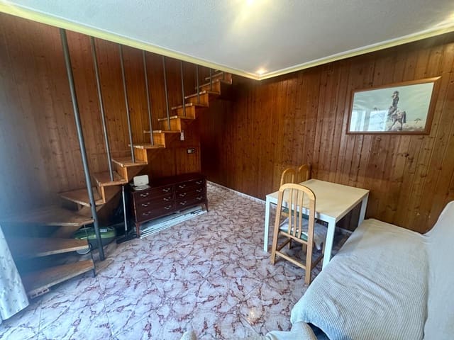 3 camera da letto Appartamento in vendita in Alicante città - 94.900 € (Rif: 9470697)