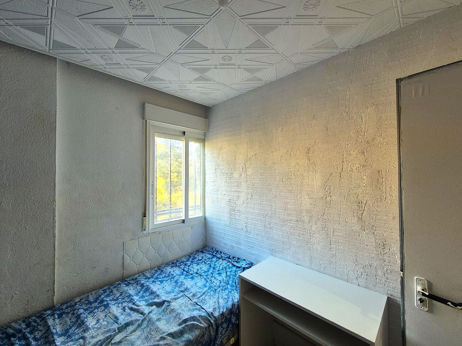 6 sypialnia Apartament na sprzedaż w Miasto Alicante / Alacant - 59 000 € (Ref: 9472975)