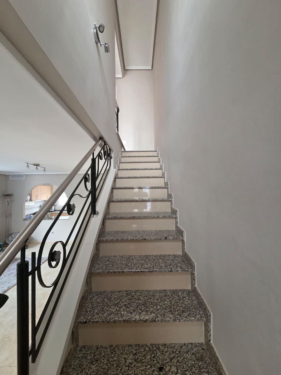 3 sovrum Radhus till salu i Ciudad Quesada med pool - 299 000 € (Ref: 9474194)