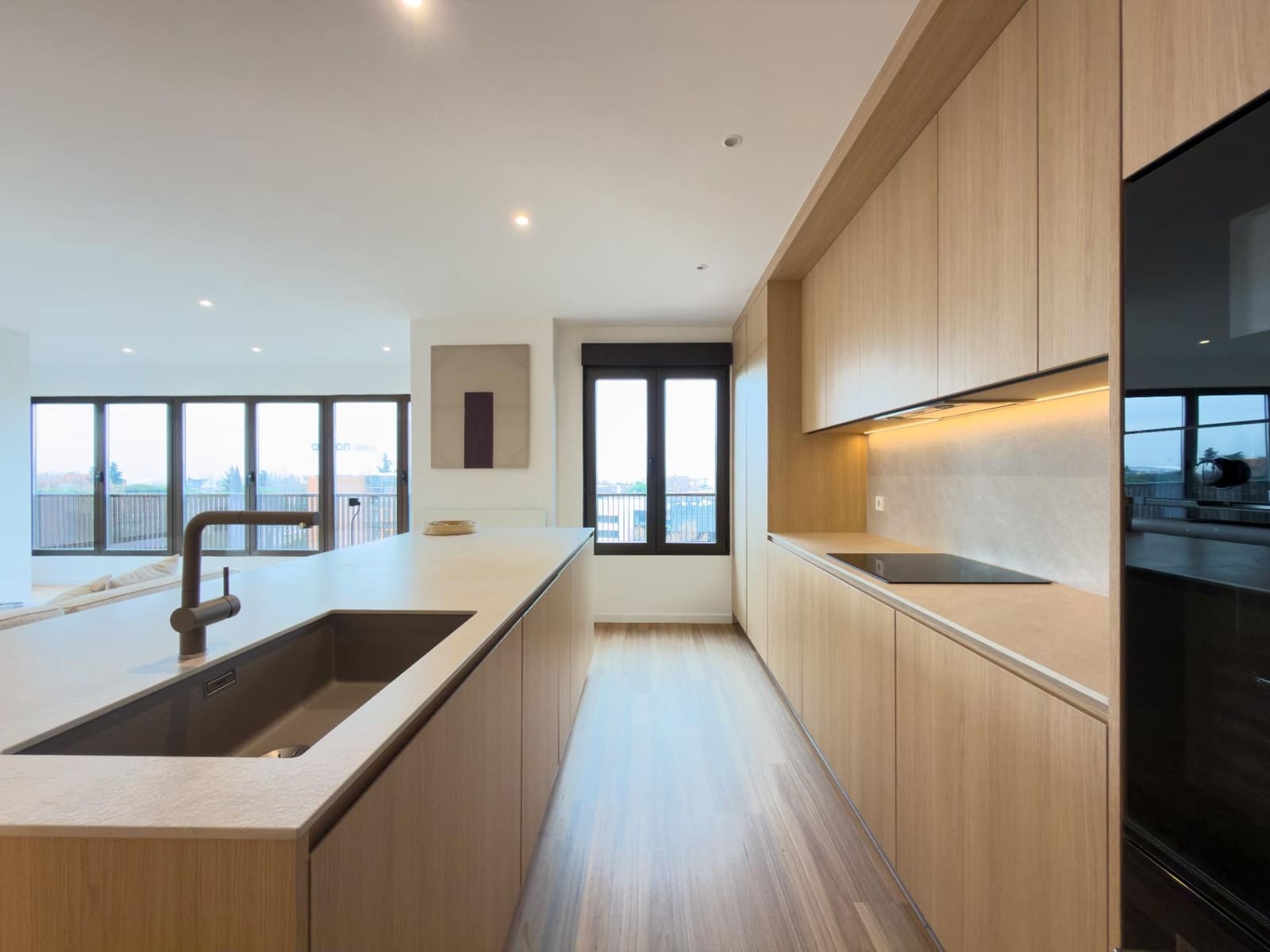 3 sovrum Lägenhet till salu i Madrid stad med pool - 1 790 000 € (Ref: 9474915)