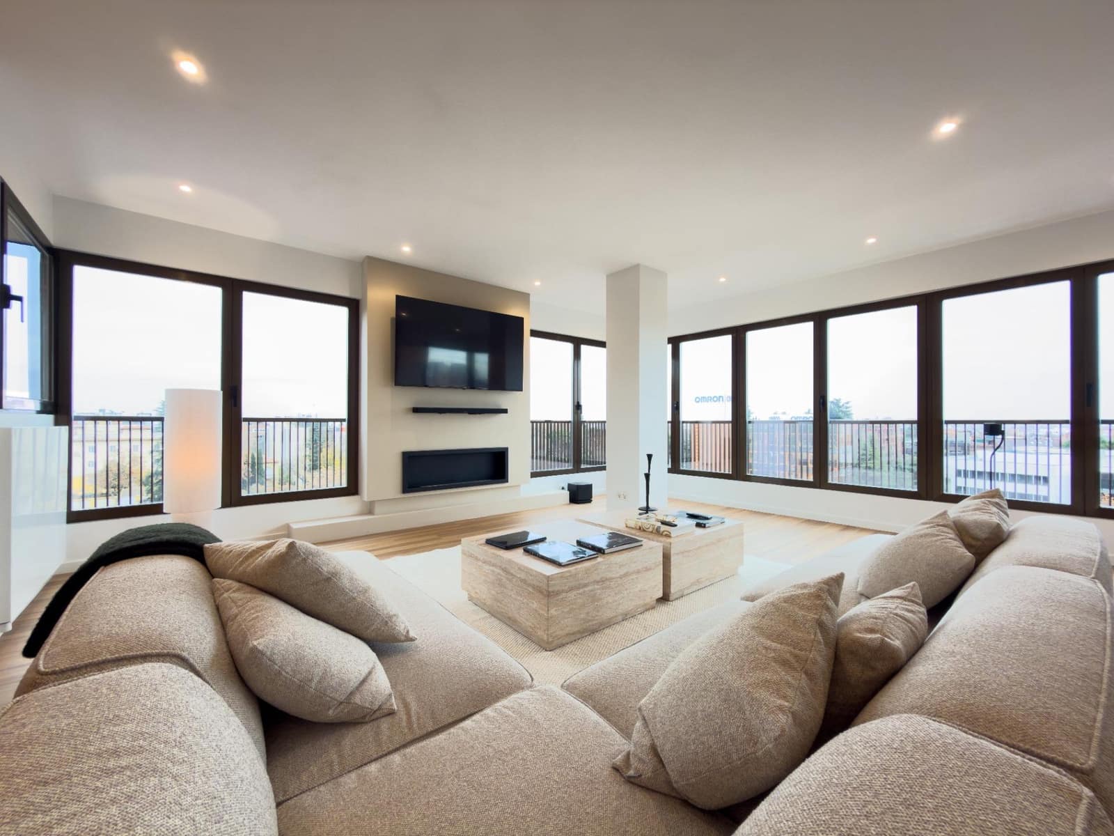 3 sovrum Lägenhet till salu i Madrid stad med pool - 1 790 000 € (Ref: 9474915)