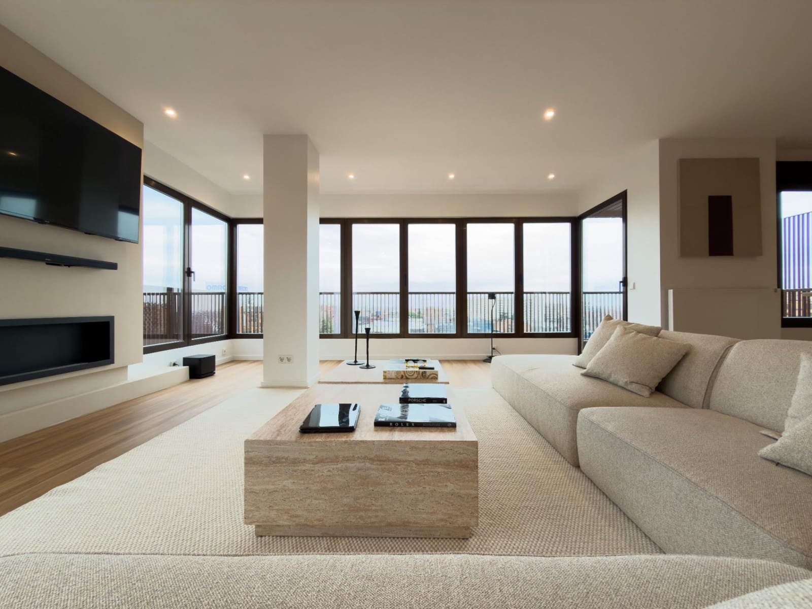 3 sovrum Lägenhet till salu i Madrid stad med pool - 1 790 000 € (Ref: 9474915)