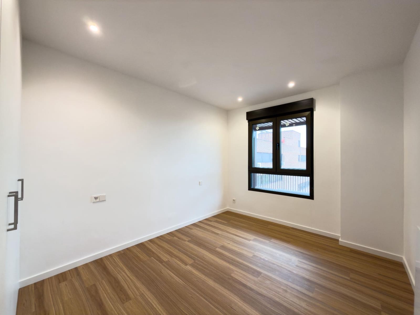 3 sovrum Lägenhet till salu i Madrid stad med pool - 1 790 000 € (Ref: 9474915)