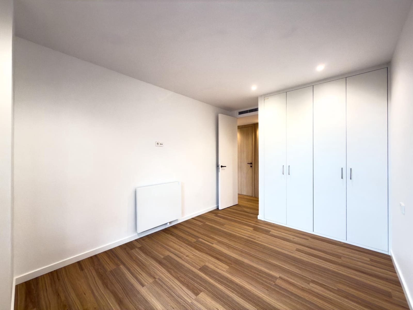 3 sovrum Lägenhet till salu i Madrid stad med pool - 1 790 000 € (Ref: 9474915)