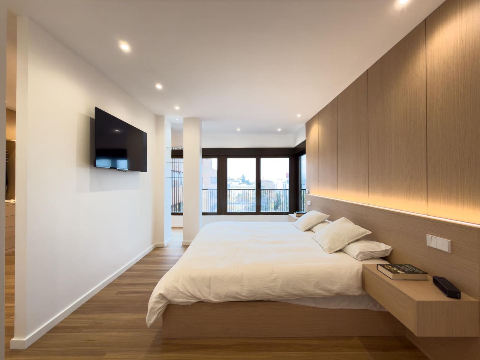 3 sovrum Lägenhet till salu i Madrid stad med pool - 1 790 000 € (Ref: 9474915)