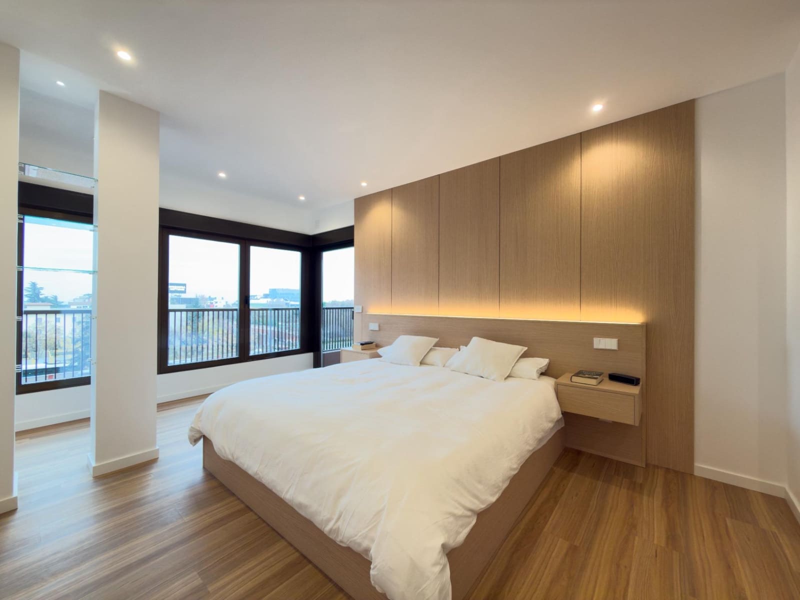 3 sovrum Lägenhet till salu i Madrid stad med pool - 1 790 000 € (Ref: 9474915)