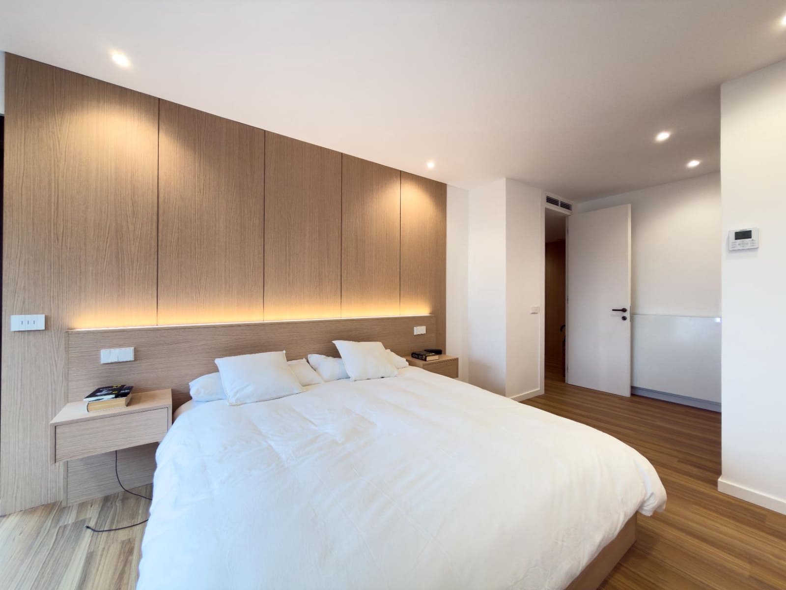 3 sovrum Lägenhet till salu i Madrid stad med pool - 1 790 000 € (Ref: 9474915)