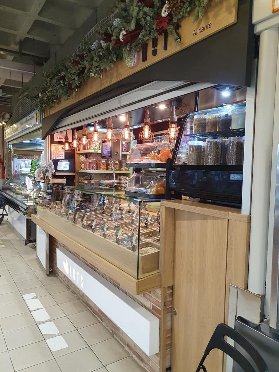 1 chambre Entreprise à vendre à Alicante ville - 150 000 € (Ref: 9481196)