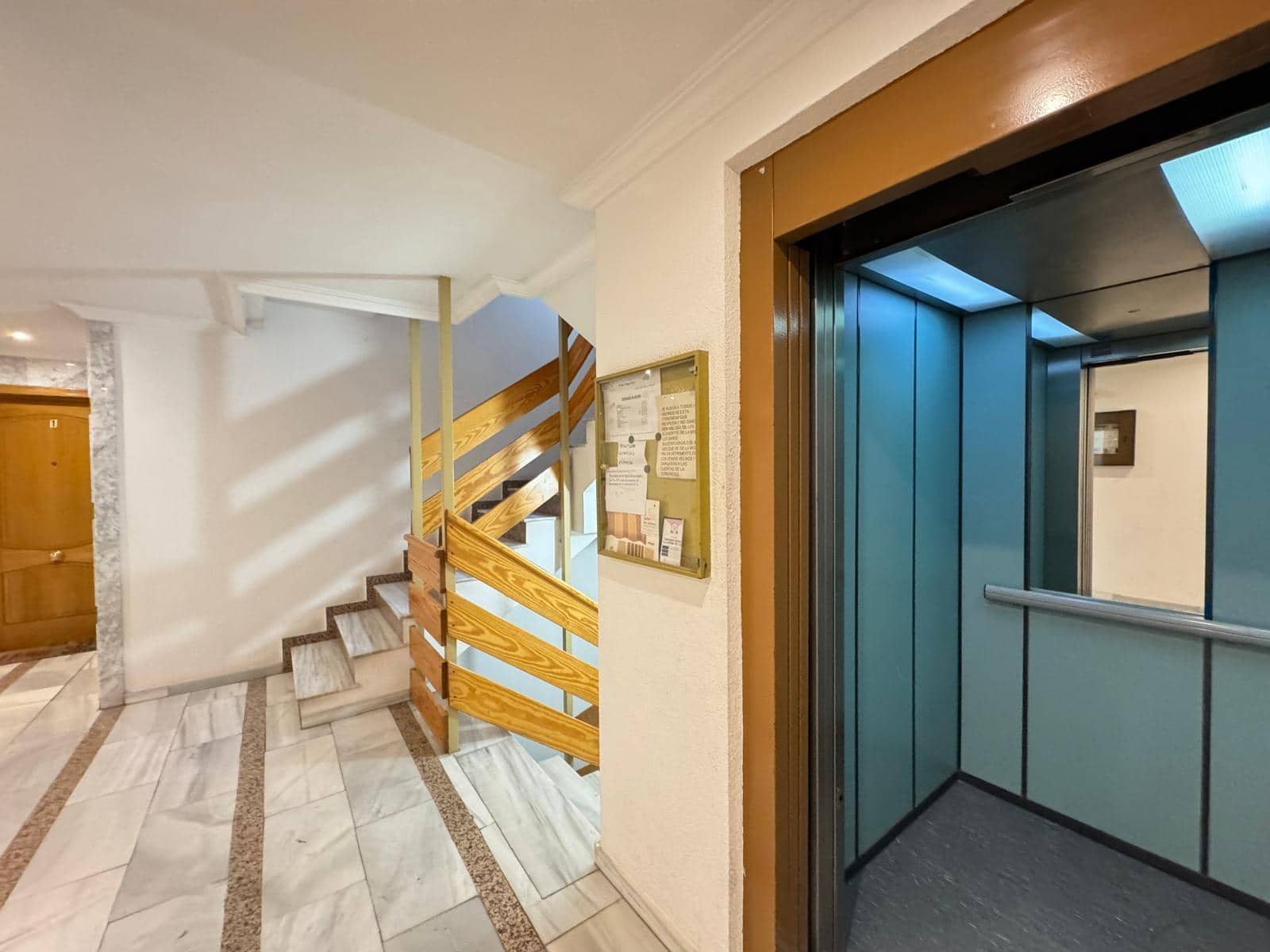 2 soveværelse Penthouse til salg i Torrevieja - € 169.900 (Ref: 9482040)