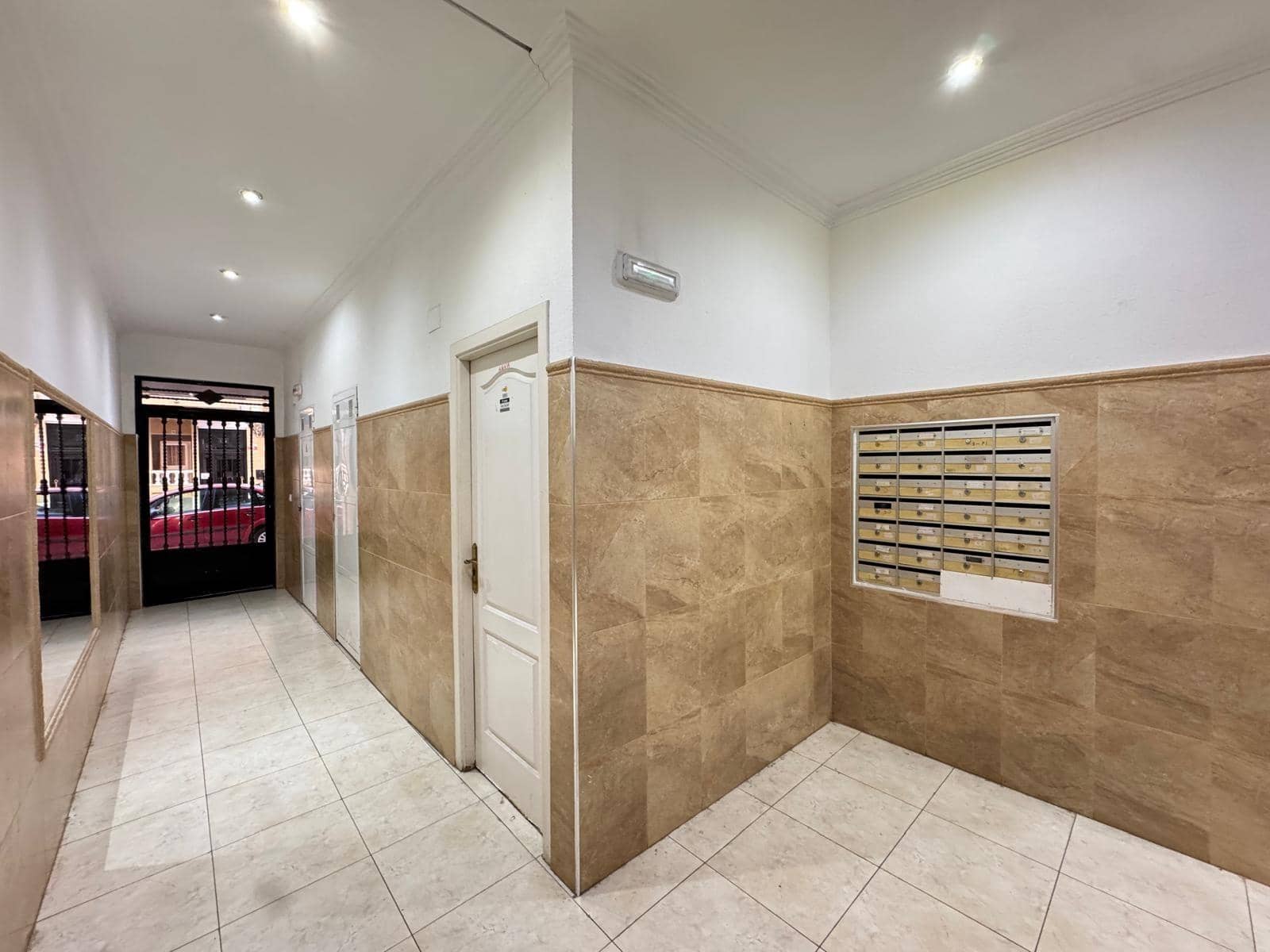 2 soveværelse Lejlighed til salg i Torrevieja - € 142.000 (Ref: 9491318)