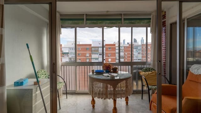 Ático de 3 habitaciones en Pilar, Madrid ciudad en venta - 470.000 € (Ref: 9497185)