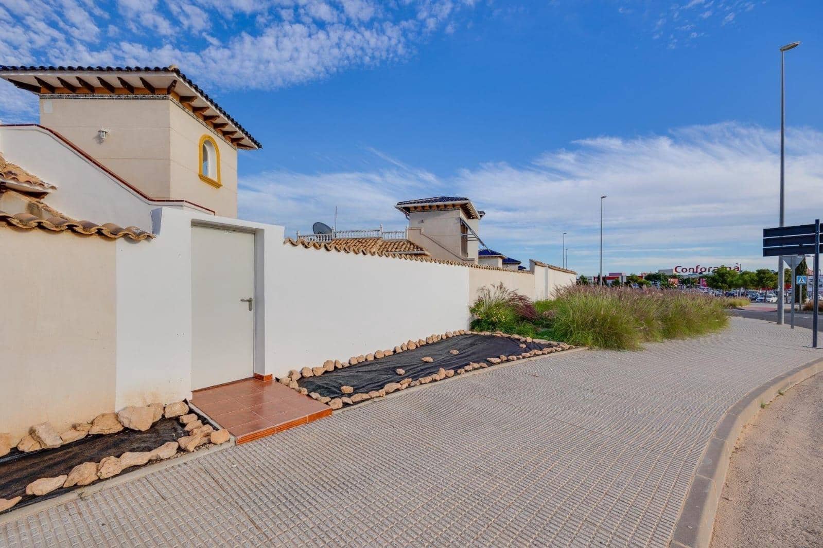 4 sypialnia Willa na sprzedaż w Playa Flamenca z garażem - 329 000 € (Ref: 9497190)