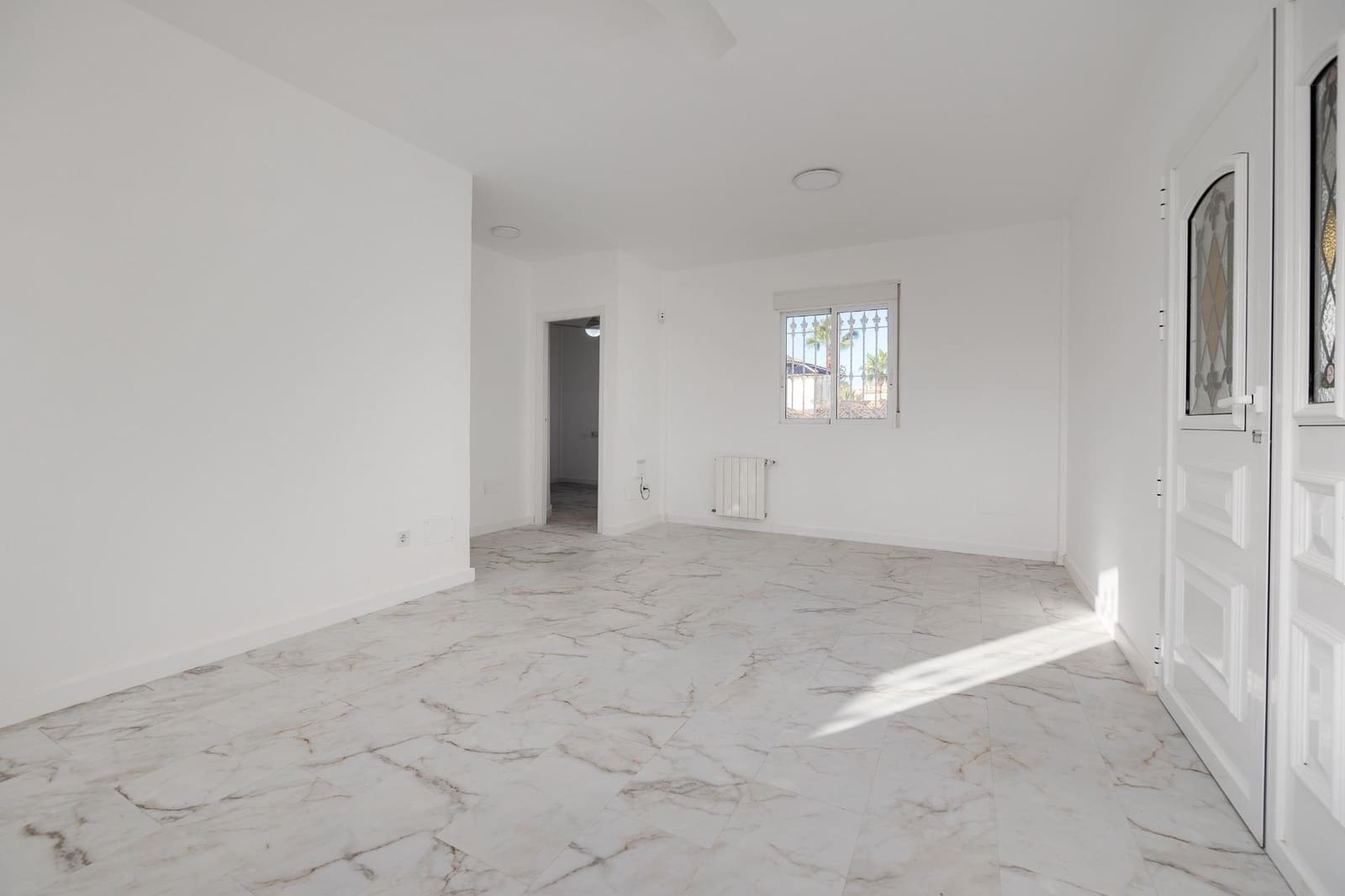 4 sypialnia Willa na sprzedaż w Playa Flamenca z garażem - 329 000 € (Ref: 9497190)