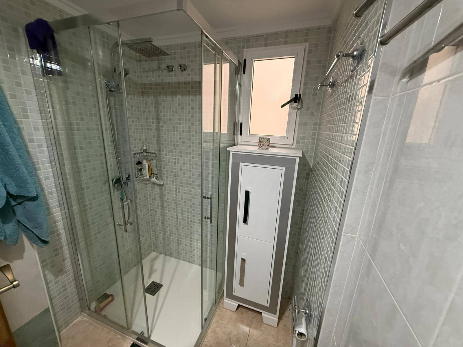 2 bedroom Apartment for sale in Torrevieja with pool - € 129,000 (Ref: 9499749)