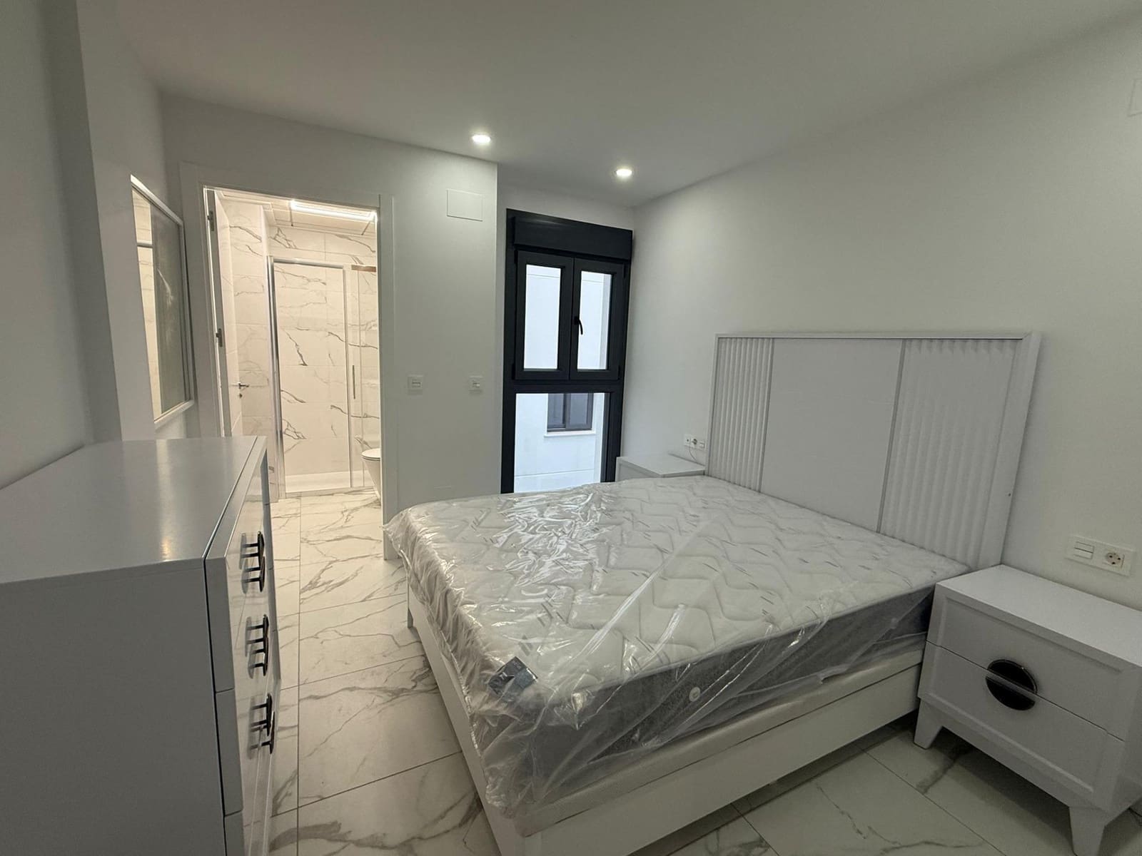 2 soverom Leilighet til salgs i Torrevieja - € 289 900 (Ref: 9504292)