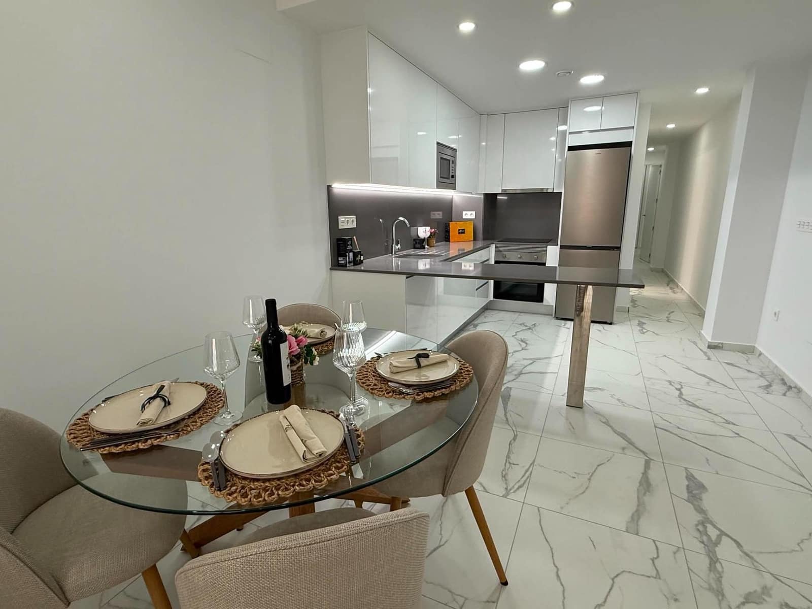 Apartamento de 2 habitaciones en Torrevieja en venta - 274.900 € (Ref: 9504292)